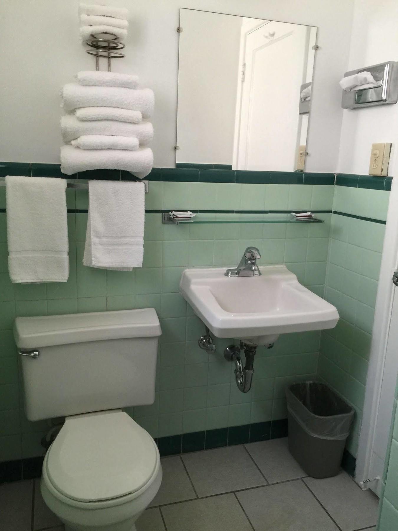 Centre Motel Елко Екстер'єр фото